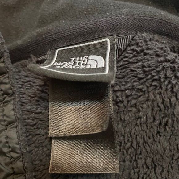 The North Face Black Fleece Zip front jacket, size XS - Picture 3 of 4